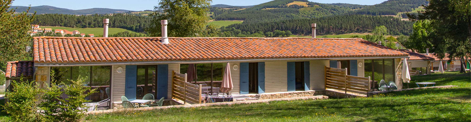 Village-de-gite-la-foret-de-ganigal-lozere